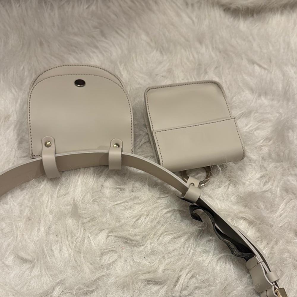 Elegant Cream Belt Bag - Picture 3 of 15